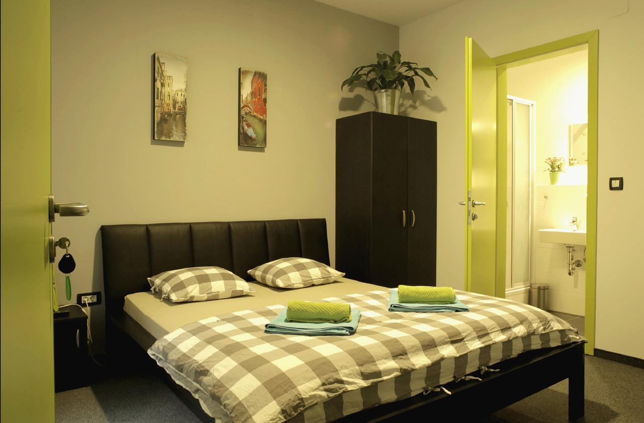 Hostel Chic 萨格勒布 外观 照片
