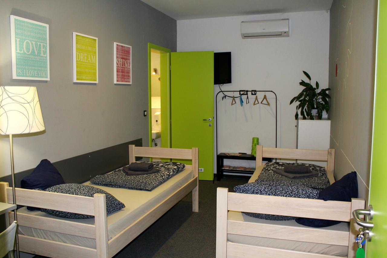 Hostel Chic 萨格勒布 外观 照片