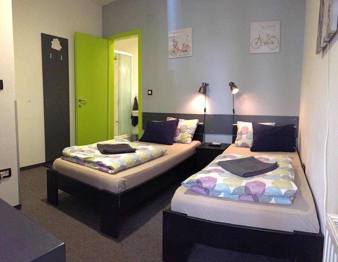 Hostel Chic 萨格勒布 外观 照片